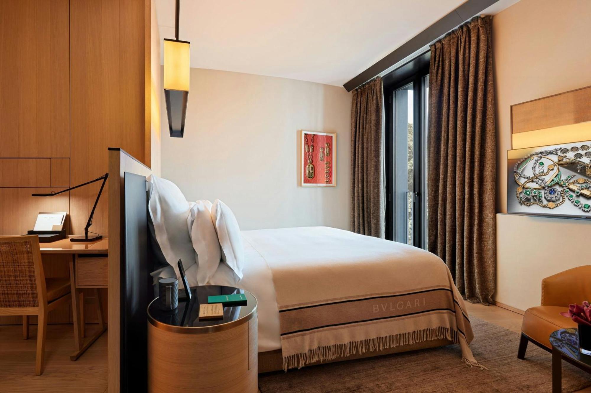 Hotel Bvlgari 5*